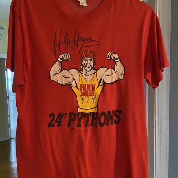 WWF Hulk Hogan T-Shirt - Picture 3 of 3